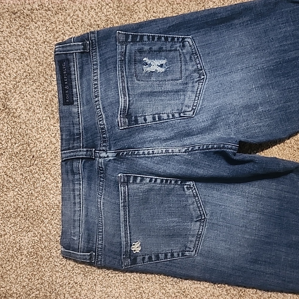 Rock & Republic Women's Blue Jeans With Blue Rhinestones.